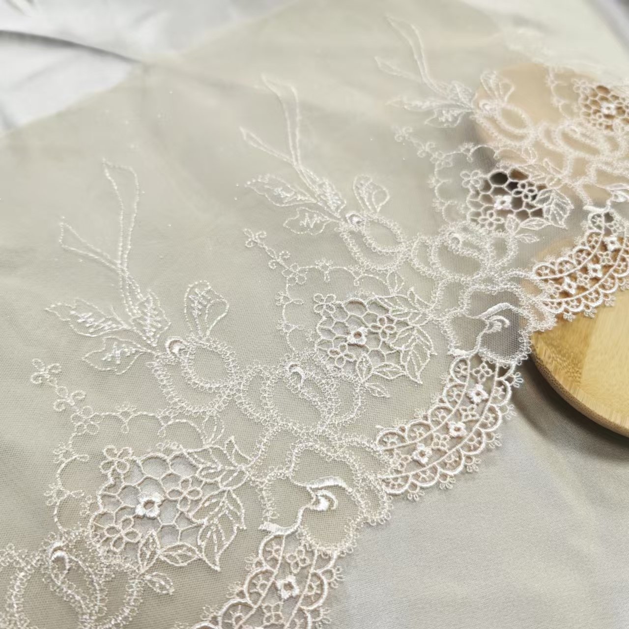 China Wholesale Factory OEM Garment Underwear accessories Shiny Embroidery Tulle Lace Trim Mesh Lace trim