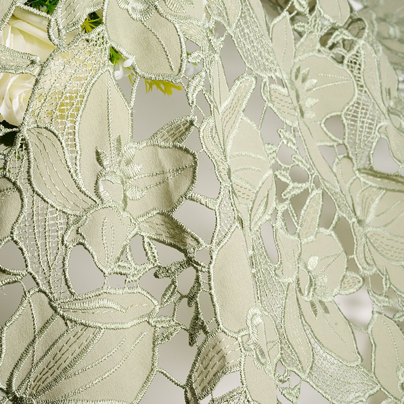 Newest Fashion Guipure Trimming Cotton Lace fabric Trim Embroidery 3D Flower Designs Trim Lace