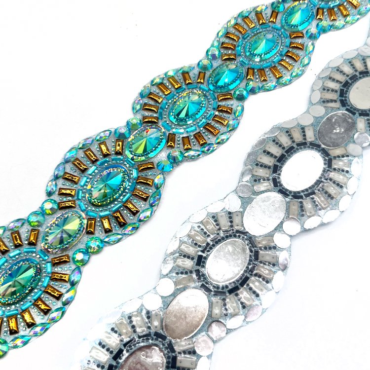 carnival materials and accessories decoration carnival stone jewelry iridescent trims for Trinidad carnival costumes processing
