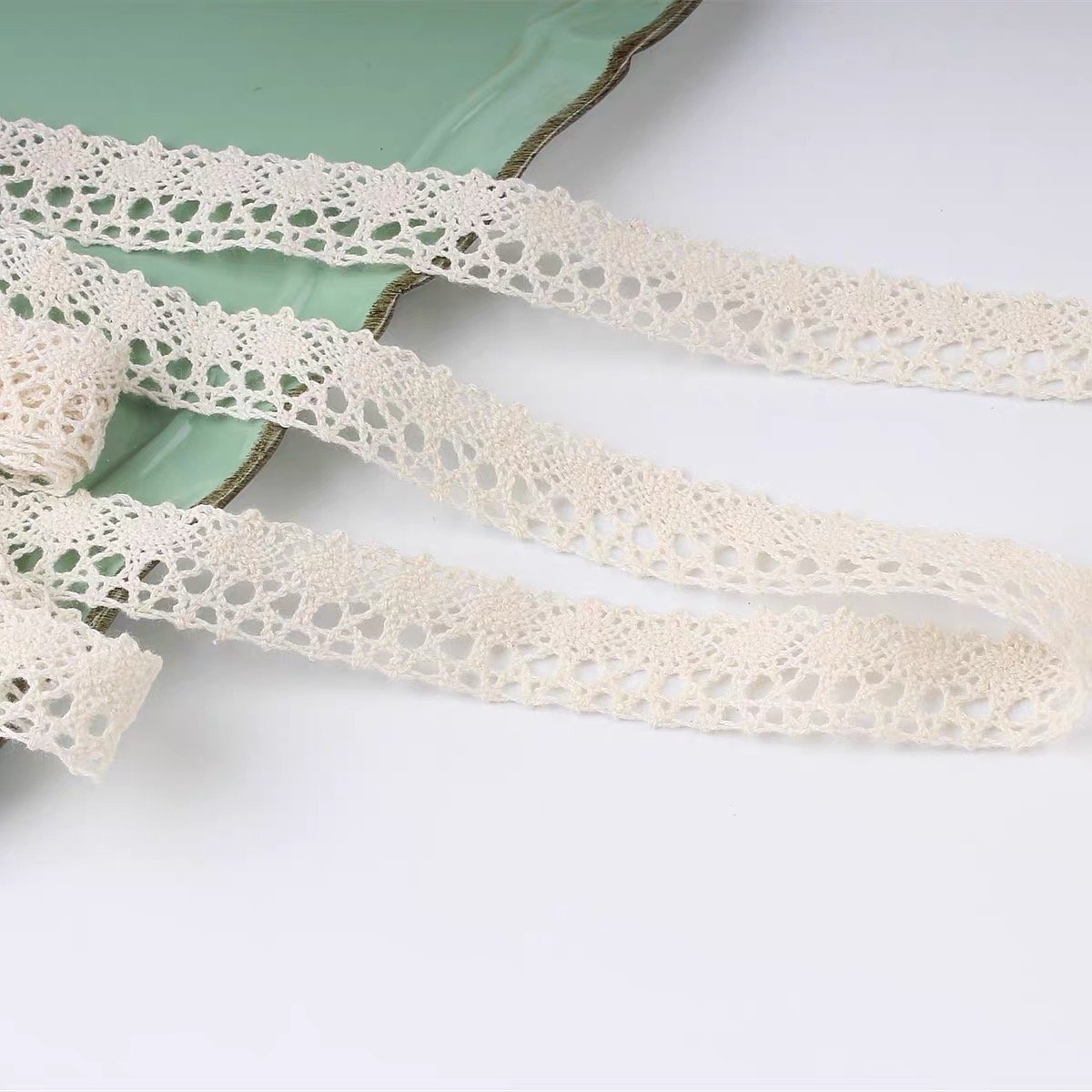 Best-selling wholesale price 1CM cotton custom color budding lace edging clothing trim accessories