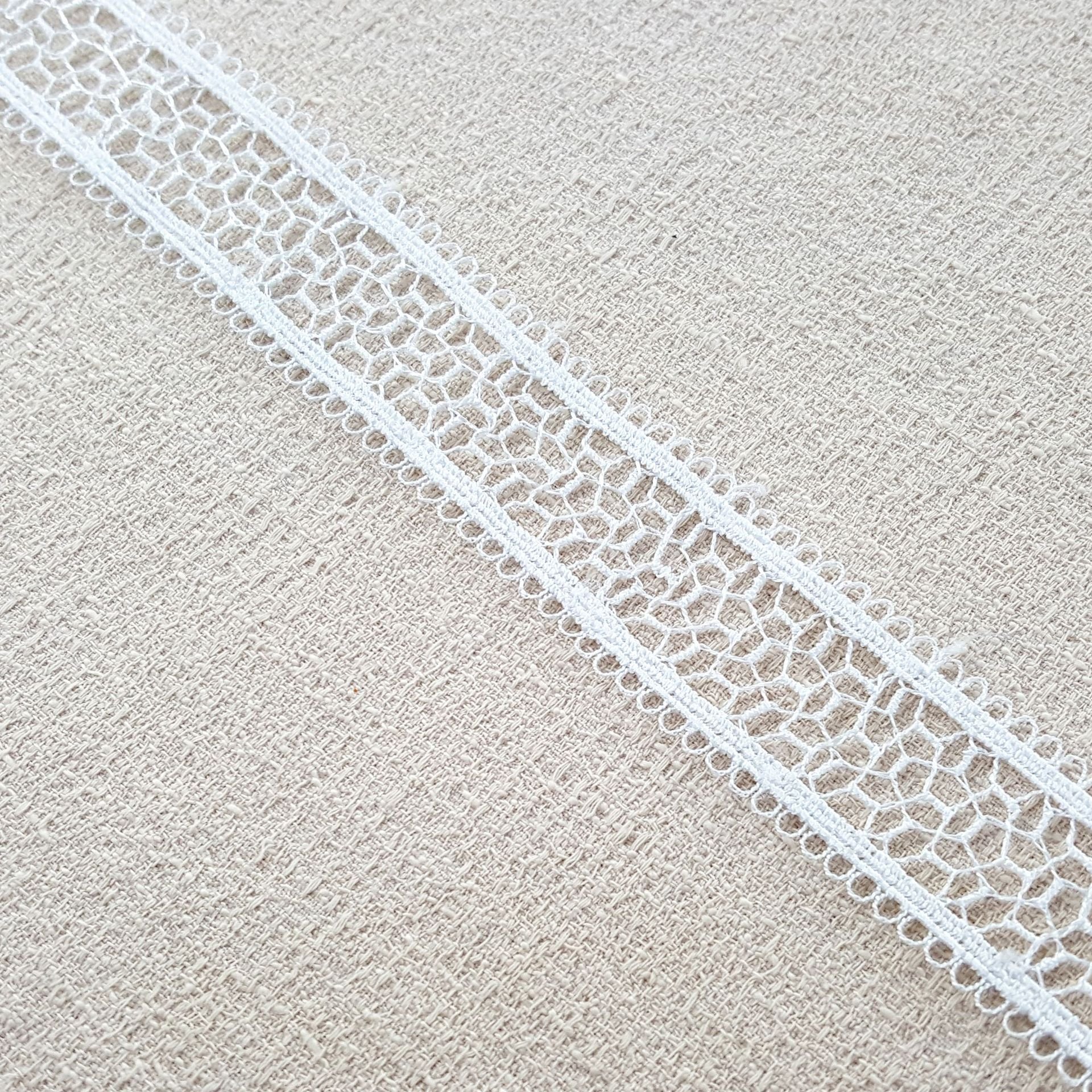 Free samples Hot sales cheap ethnic lace trim Hollow out white embroidery geometric pattern macrame embroidery lace trim
