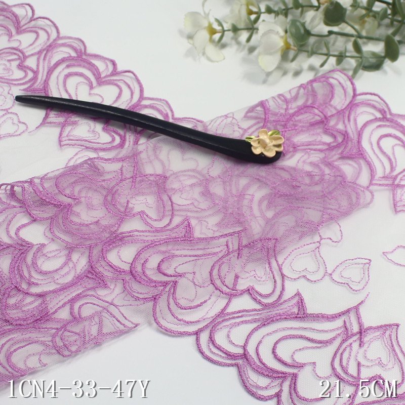 Manufacturer Wholesale white Embroidered Tulle Lace Border 21cm purple love heart shape Embroidery Lace Trim for women