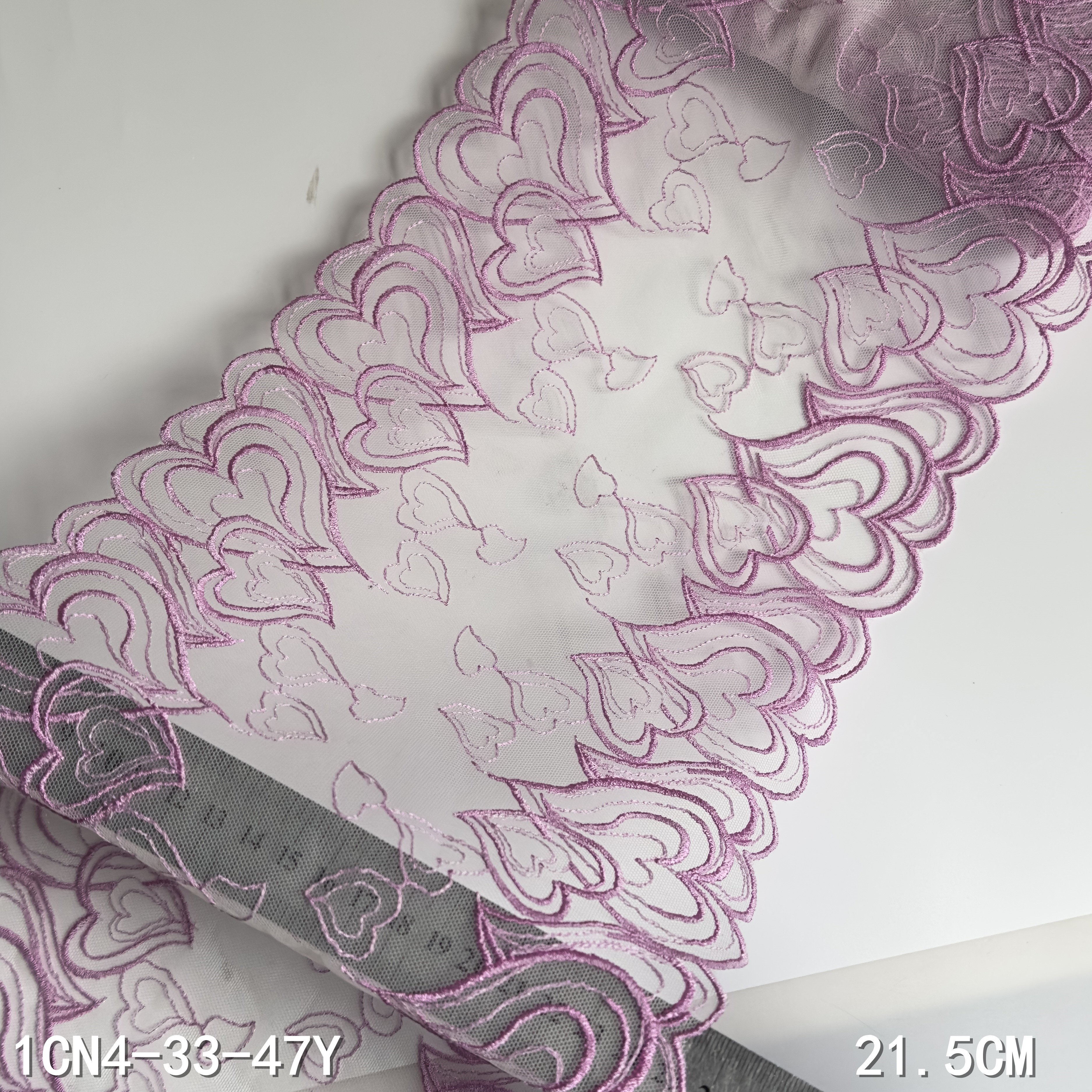 Manufacturer Wholesale white Embroidered Tulle Lace Border 21cm purple love heart shape Embroidery Lace Trim for women
