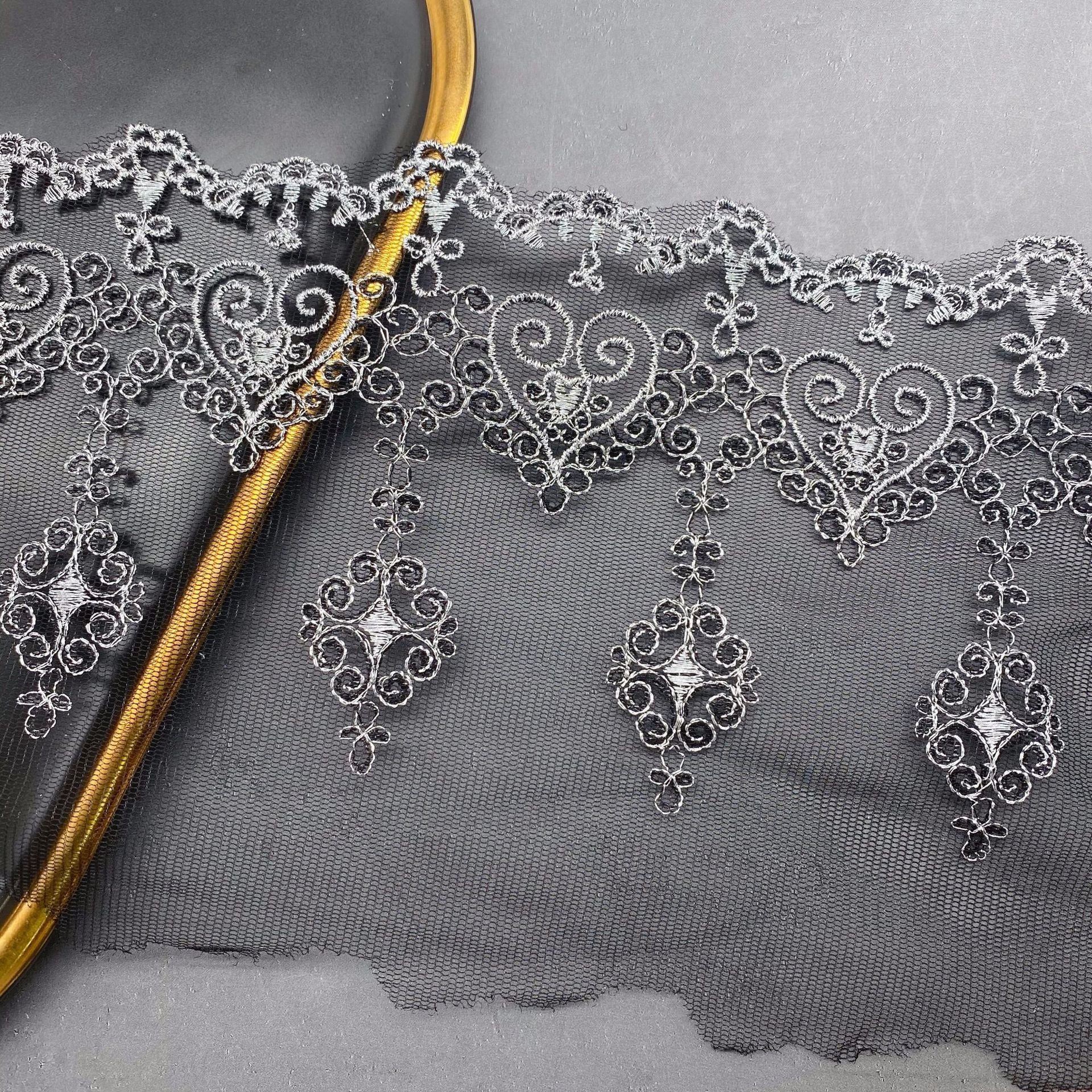 15CM Hot sale gold water-soluble embroidery net lace trim border decoration LT2641B