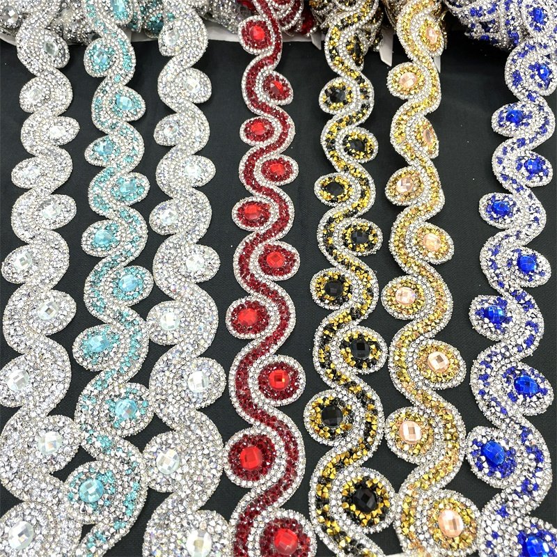 L240 Acrylic gem wholesale crystal rhinestone chain trimming bridal rhinestone banding applique trim