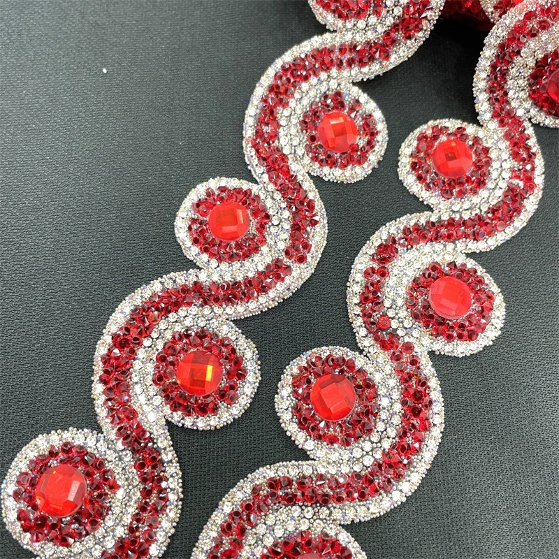 L240 Acrylic gem wholesale crystal rhinestone chain trimming bridal rhinestone banding applique trim