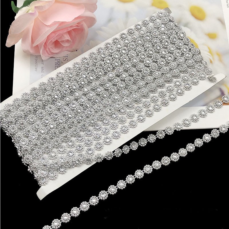 Wholesale Plum Blossom Plastic Rhinestone Trim for Silver/Gold Plating Sew-on Decorative Chain for Shoes and Garments