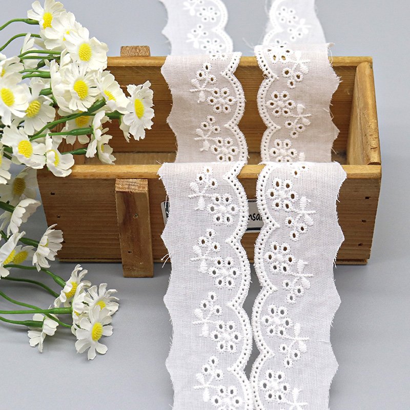 2024 newest 3.5cm 100% cotton high quality lace trim embroidery eyelet wedding dress lace trim for dress