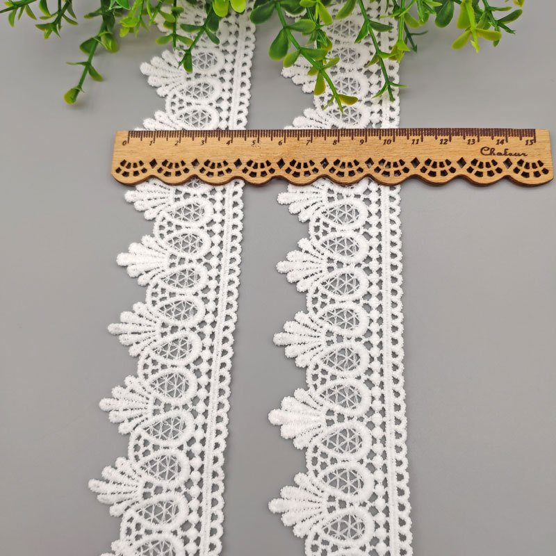 2022 New Arrival Custom Flower Design Lace Trim For Ladies Bride Dress
