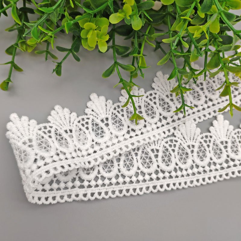 2022 New Arrival Custom Flower Design Lace Trim For Ladies Bride Dress