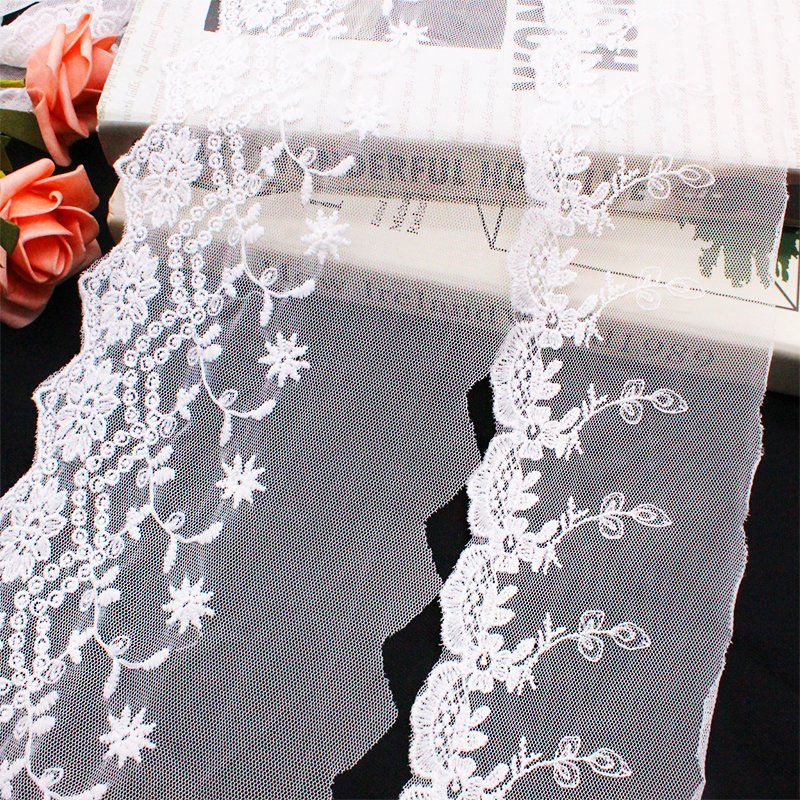 Wholesale White Trim Lace Water Soluble Embroidery Trim for Dresses Milk silk Material Tulle Lace on Knitted Mesh lace