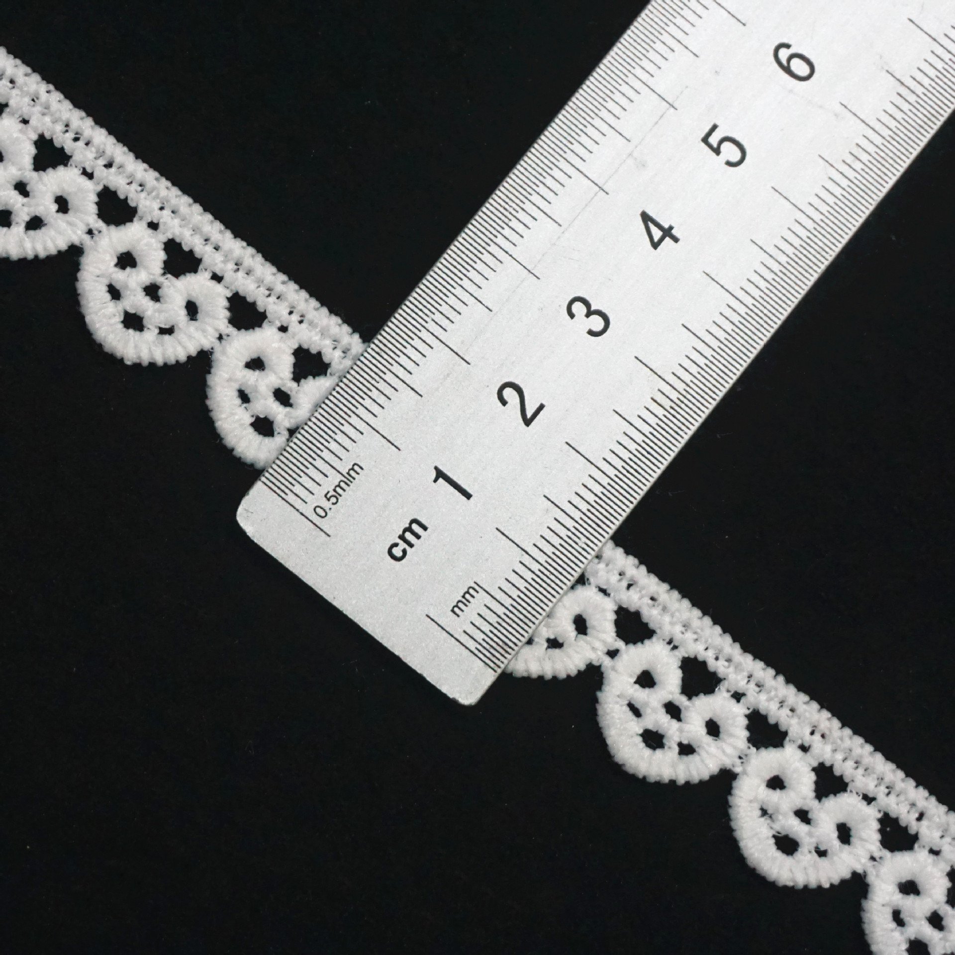 New Wholesale Lolita Embroidery Water Soluble Lace Trimming Milk Silk Unilateral Floral Wave Lace For Garments