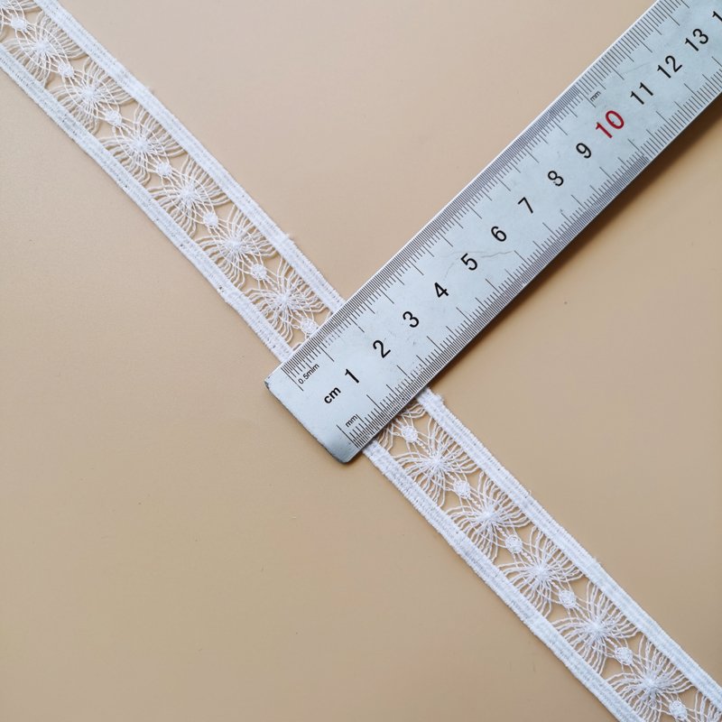 Latest Fancy Bridal Wedding White Polyester Embroidery Milk Silk Lace Trim Water Soluble For Women Clothes