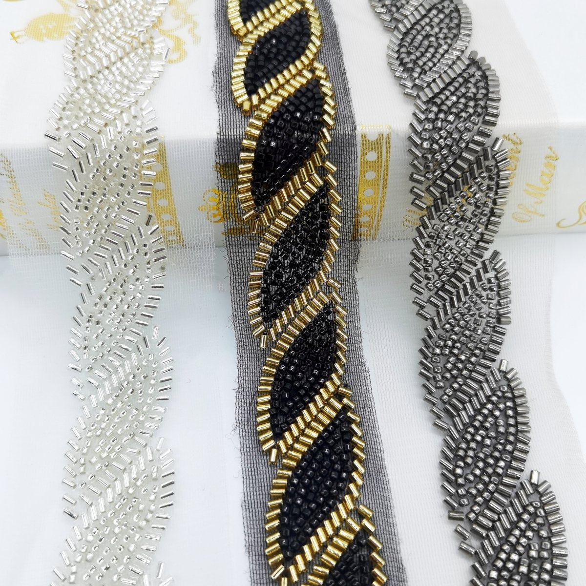 2022 high quality mesh eye lace wedding bespoke edge bead lace trim sequin lace trim