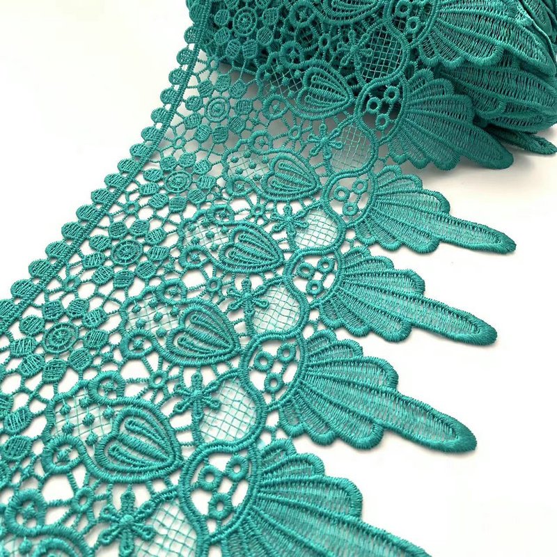 Wholesale custom made water soluble polyester Lace trim embroidery for Border Lace