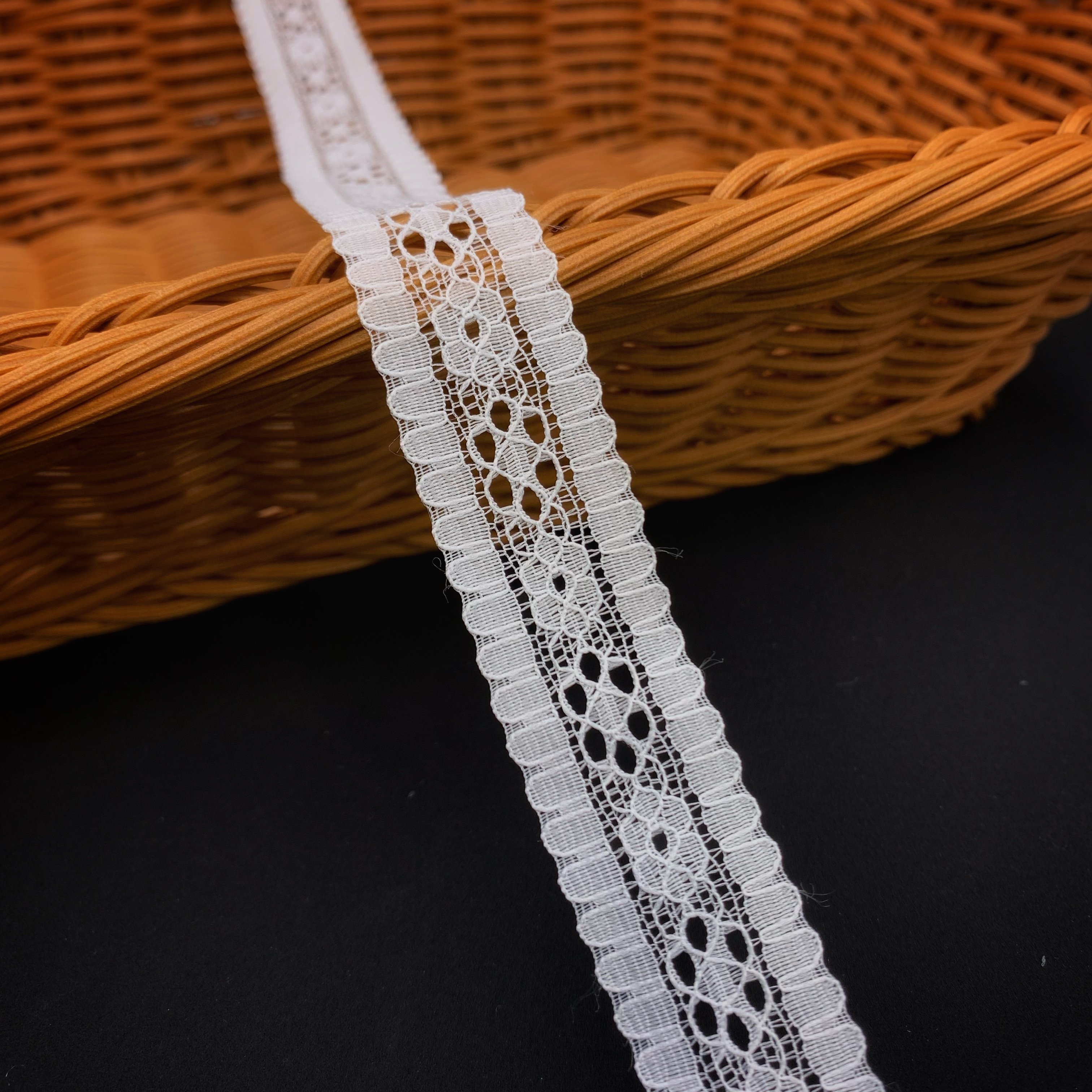 High Quality Spandex White Mesh Guipure French Nylon Elastic Tulle Lace Trim For Dress