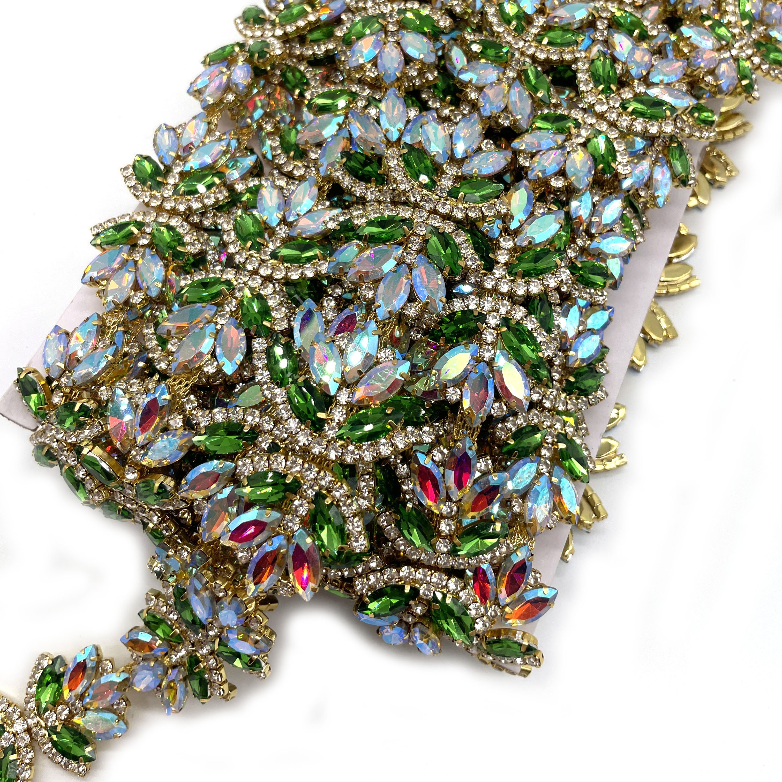Customizable Green Crystal AB Beaded Rhinestones Diamond Crystal Trim Applique Rhinestone Decorative Crafts for Clothing Bags