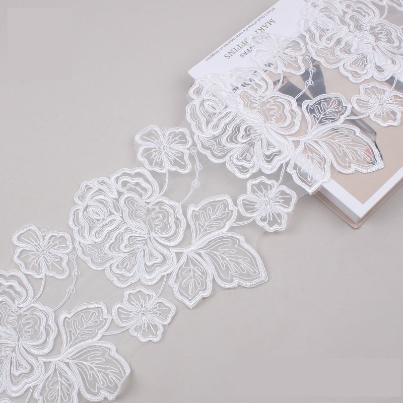 Wholesale Cotton Embroidery Cross Net Tulle Bridal 3d Lace Trim Golden Lace Fabric With Scallop For Diy Dress Accessories