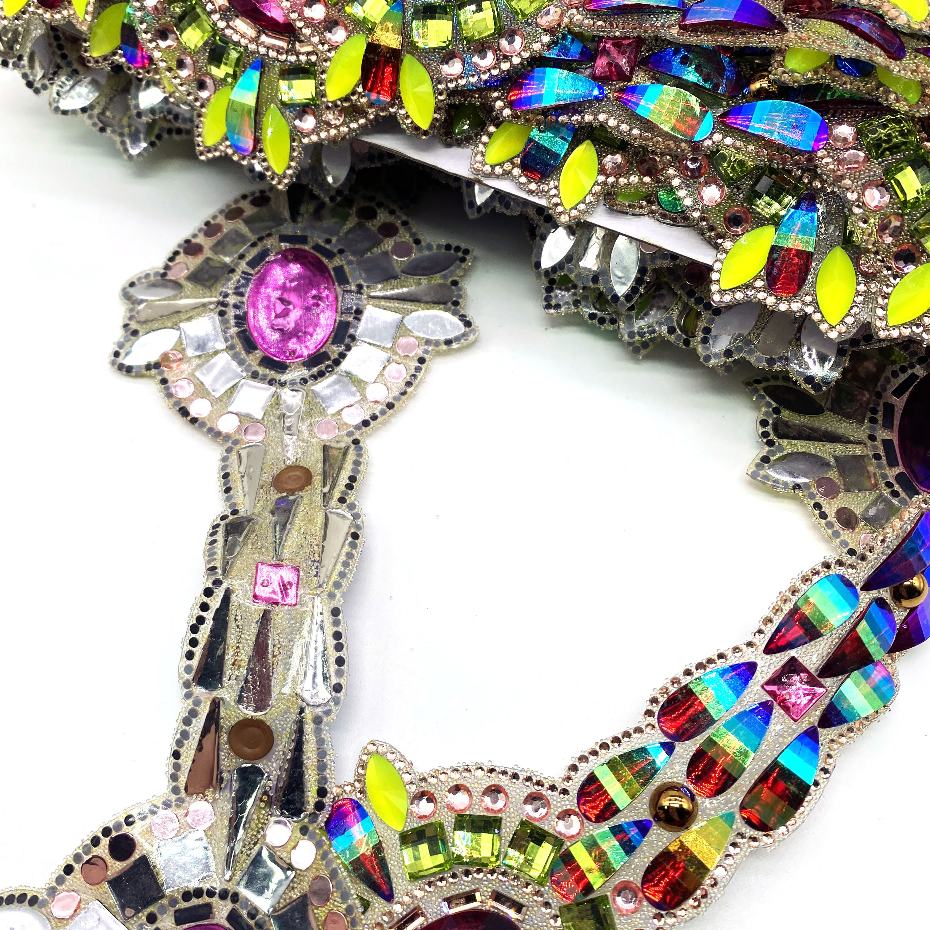 hot sale ab crystal rhinestone trimming iron-on resin patch bowknot hotfix chain for women dress carnival
