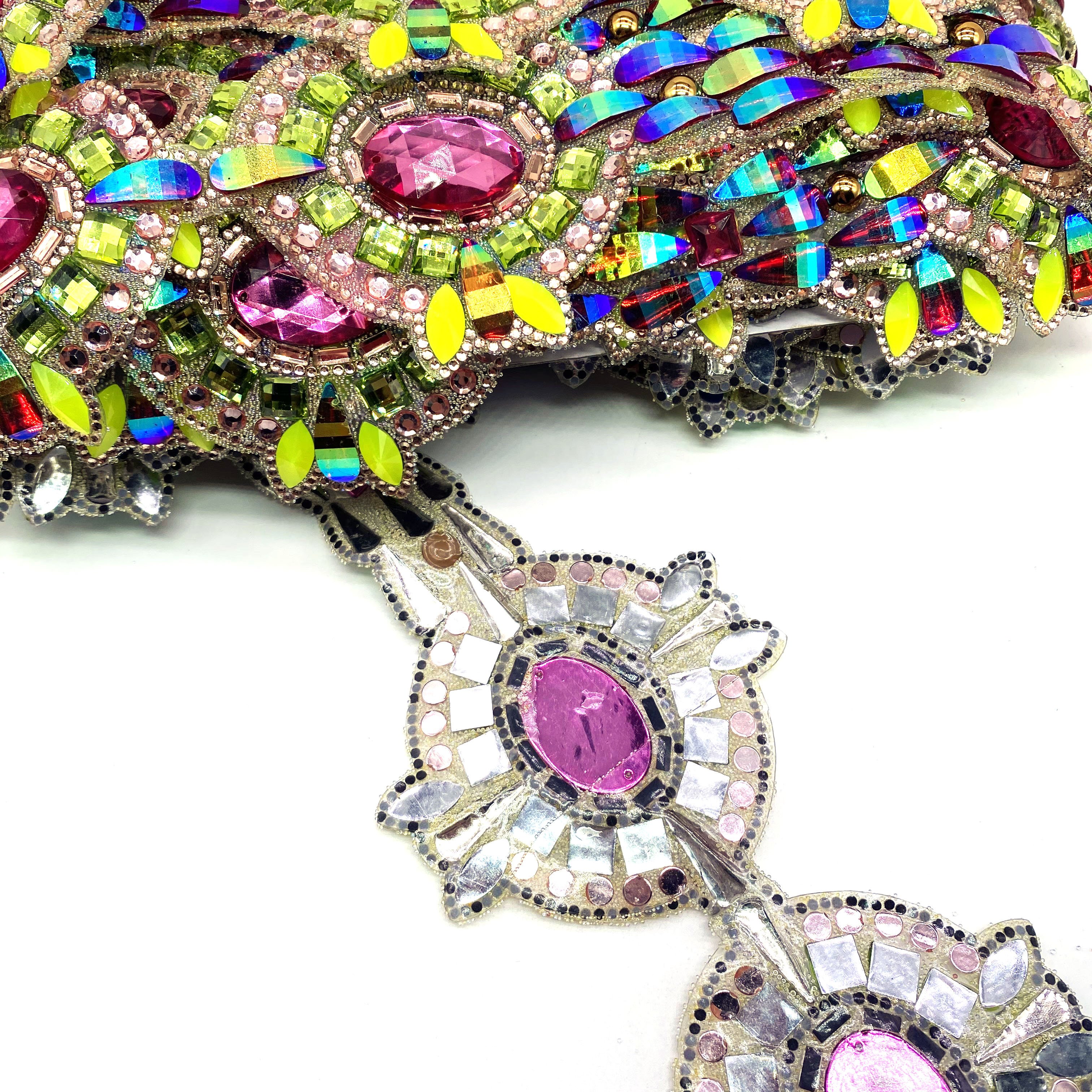hot sale ab crystal rhinestone trimming iron-on resin patch bowknot hotfix chain for women dress carnival