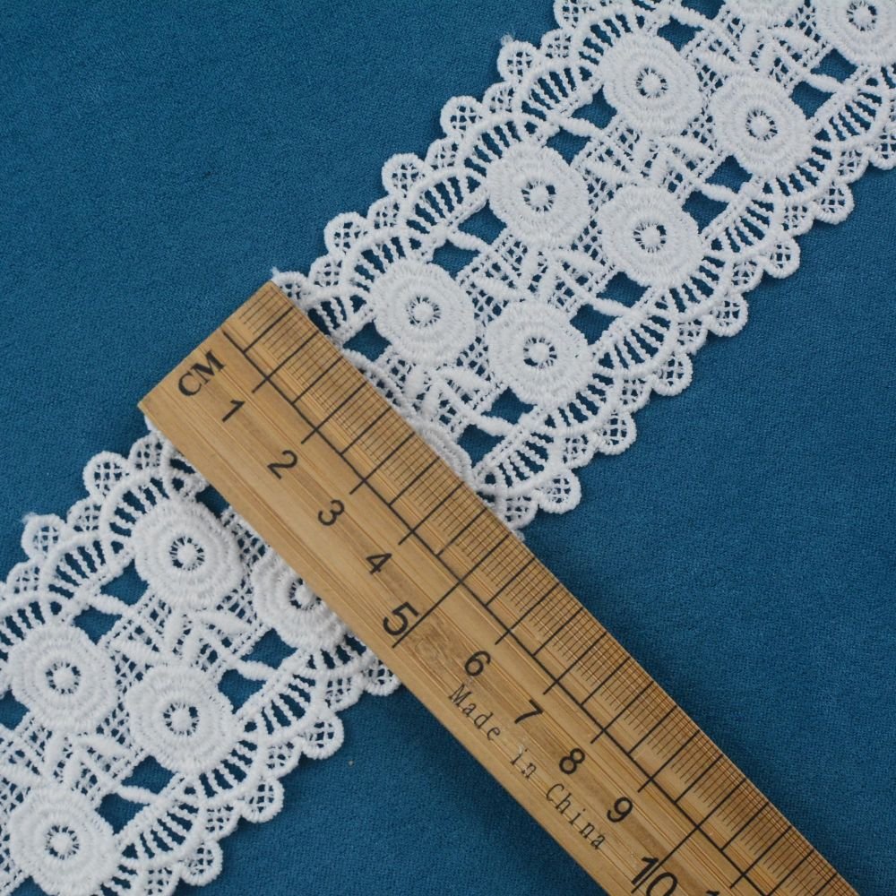 High quality Guipure Polyester Lace Trimming Cotton and Water Soluble Embroidery Lace Trim in Stock for Clothing Acce