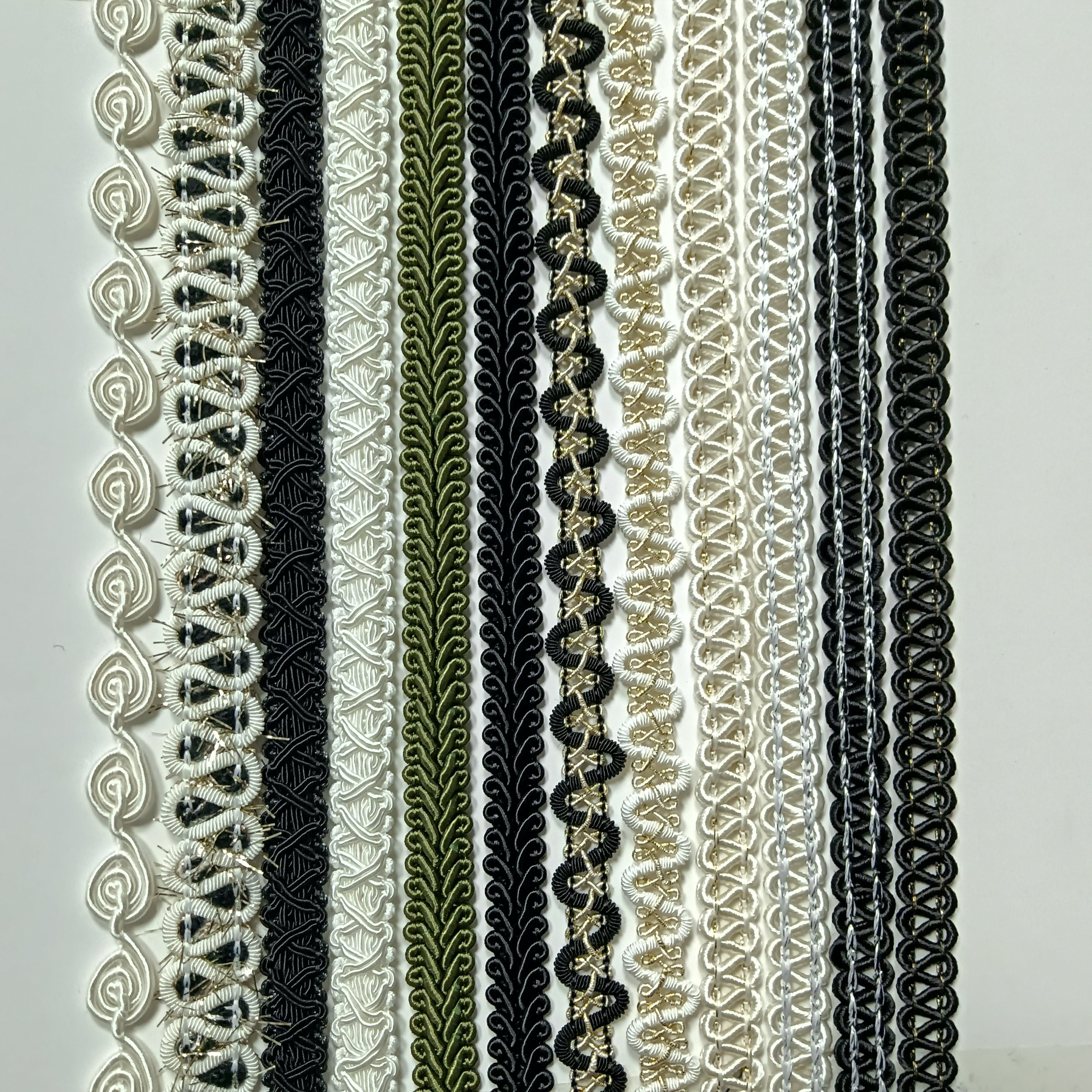 Wholesale Colorful Centipede Herringbone Fabric Braid Gimp Lace Trim Ribbon For Clothing Curtain DIY Sewing Accessories