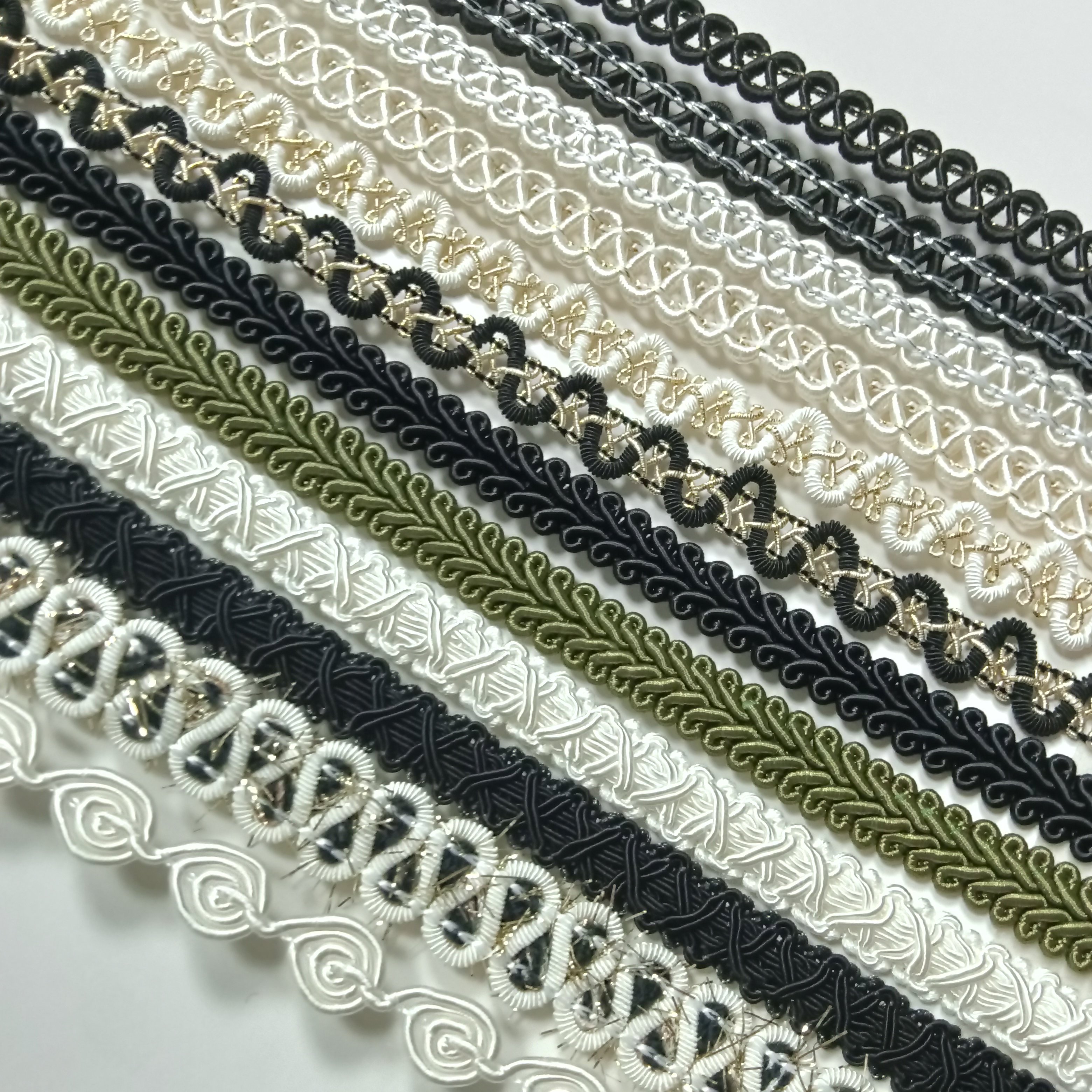 Wholesale Colorful Centipede Herringbone Fabric Braid Gimp Lace Trim Ribbon For Clothing Curtain DIY Sewing Accessories