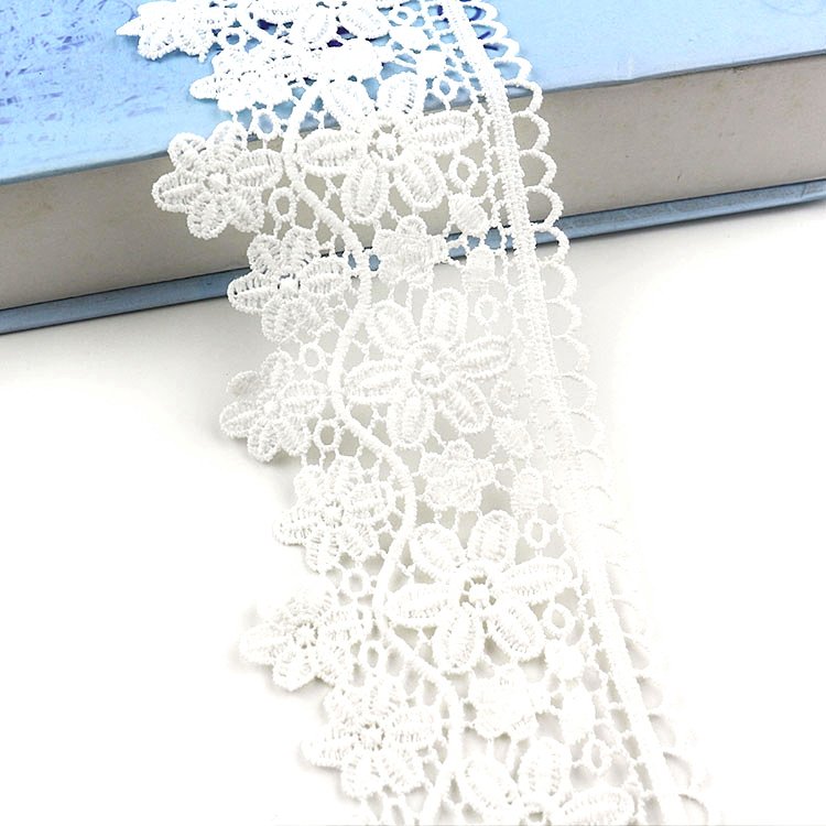 Wholesale Top Quality Swisss 3D Flower Embroidery Trim Lace For Garment