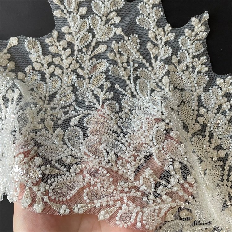 Luxury 32cm Wide Metallic Polyester Yarn Fancy Embroidery Lace Trim With Beads And Sequins