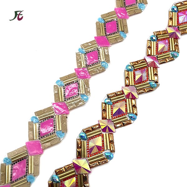 4.5cm AB color resin stone Hot fix Rhinestone Beaded Applique patch Trim Iron on Craft Carnival Costume Wedding Dress Decoration