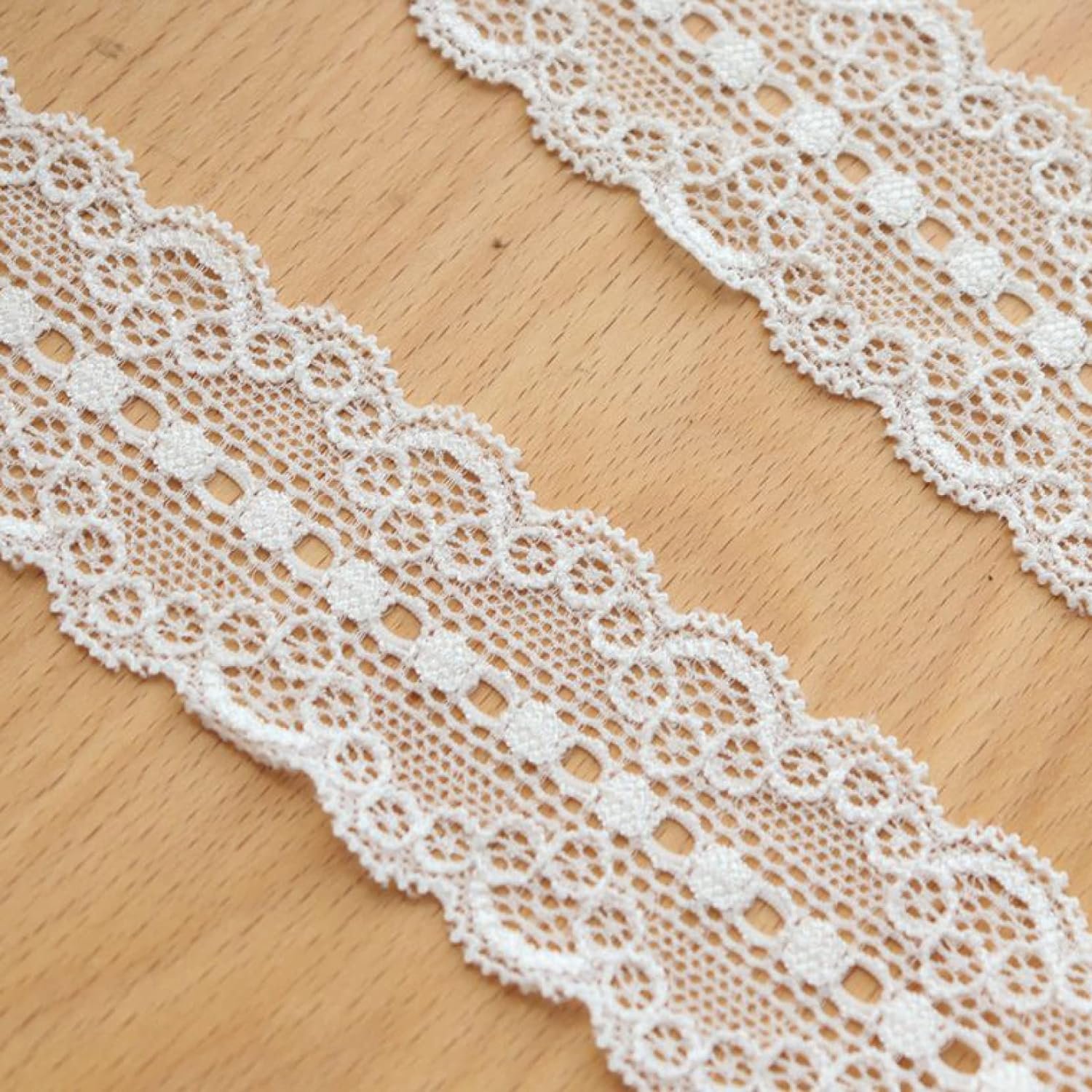 Wholesale white lace trim for sewing materials elastic eyelet lace trim laces fabrics for women