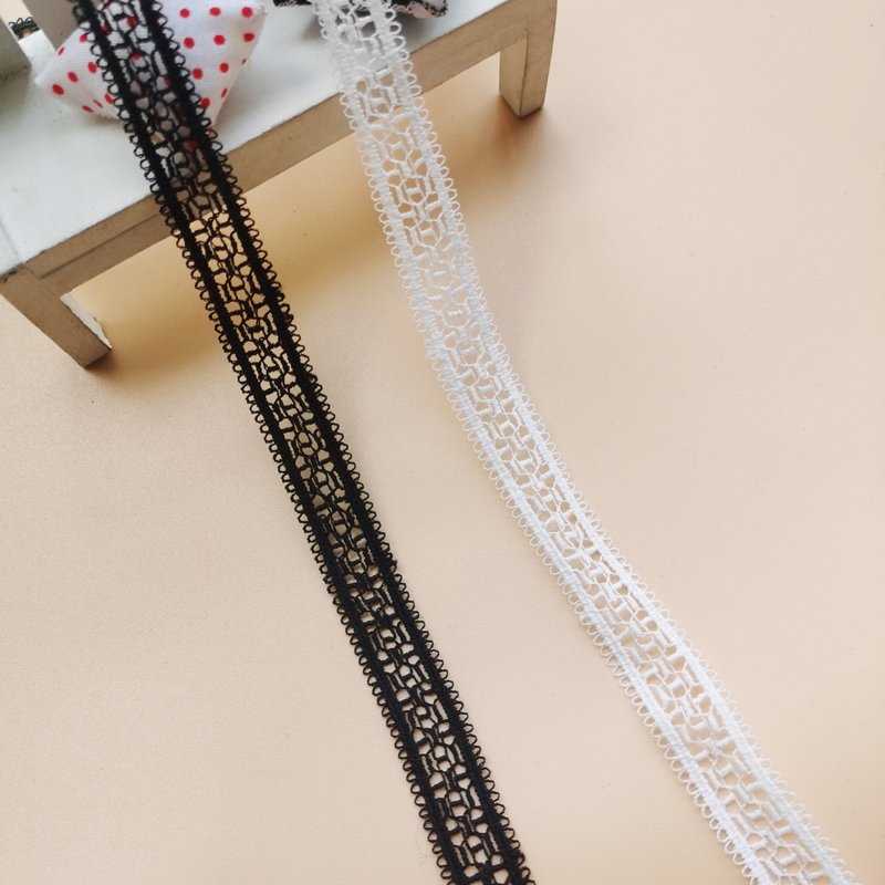 Hot Sale Guipure Lace Trimming High Quality White Black Lace Trim Embroidery Lace Trim