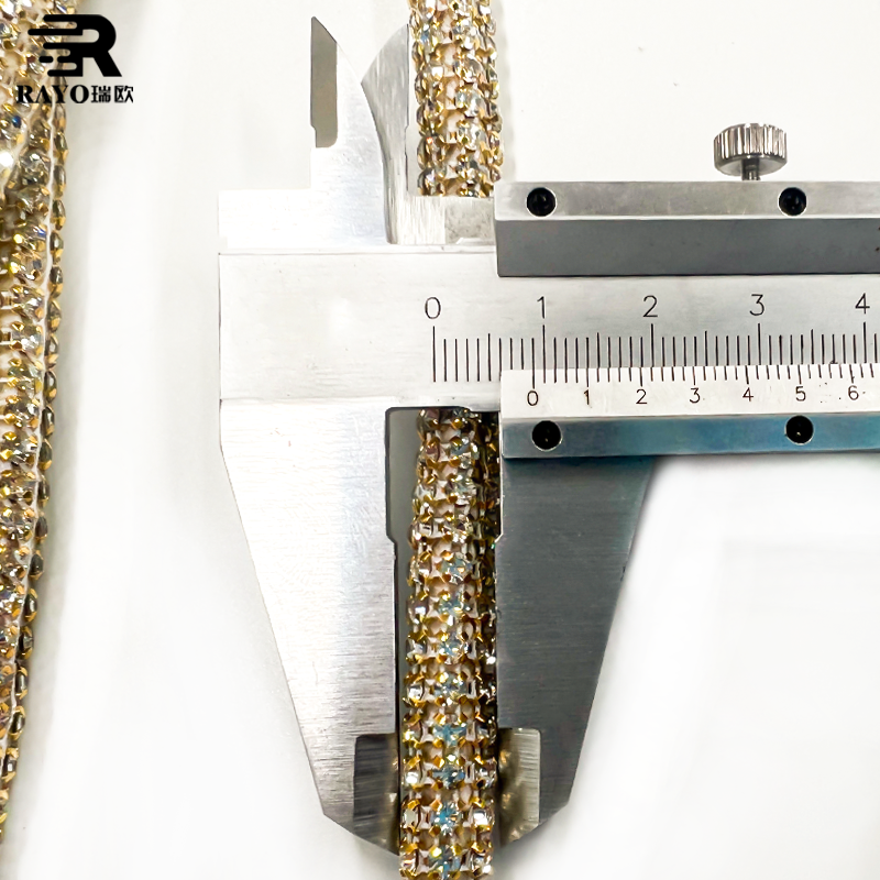 New Fashion 10-Yard 8MM Crystal Rhinestone Trim for Garment Decoration Shoes and Bags with Necklace Earning Feature