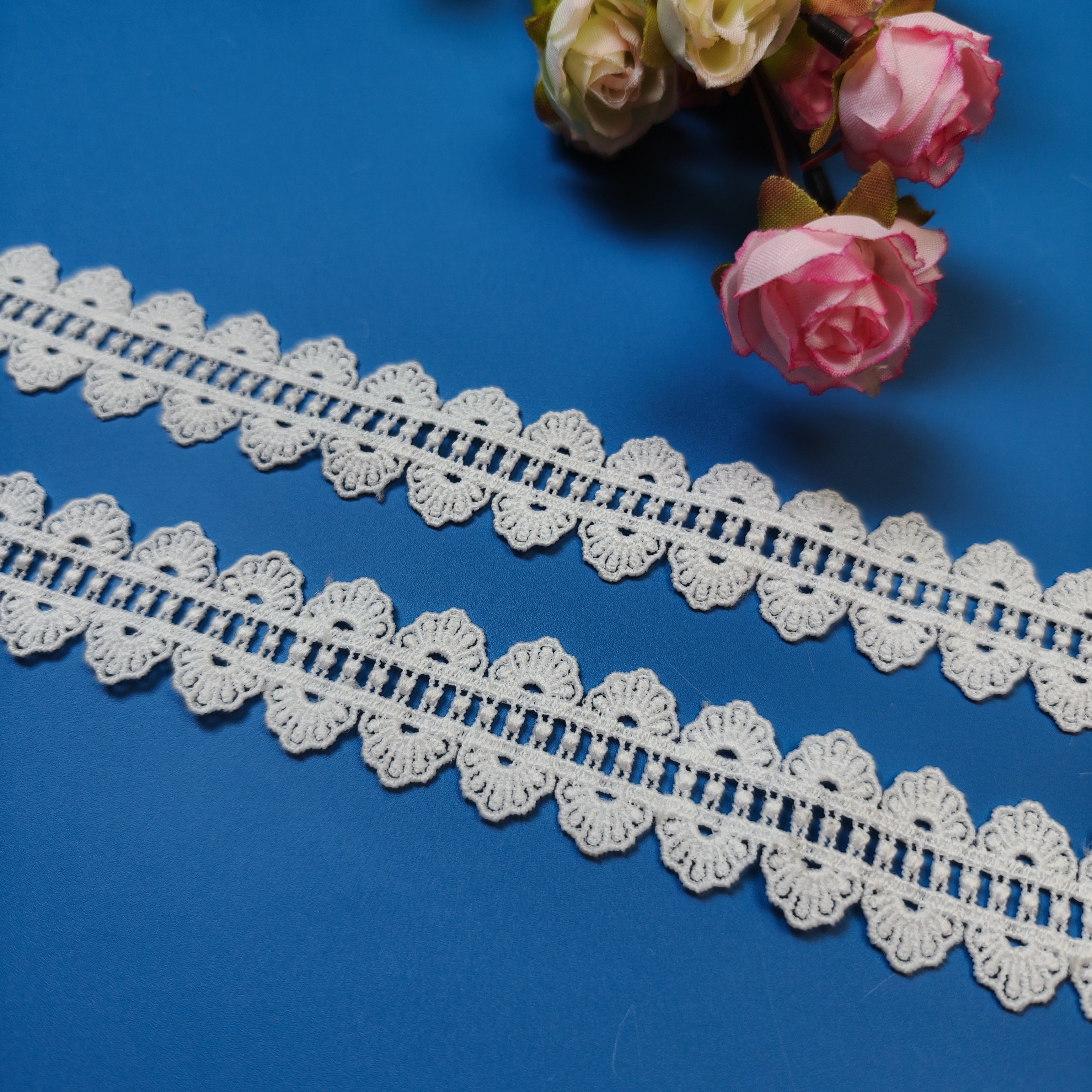Hot Sale French Flower Trim Border Trimming Water Soluble Lace Trim