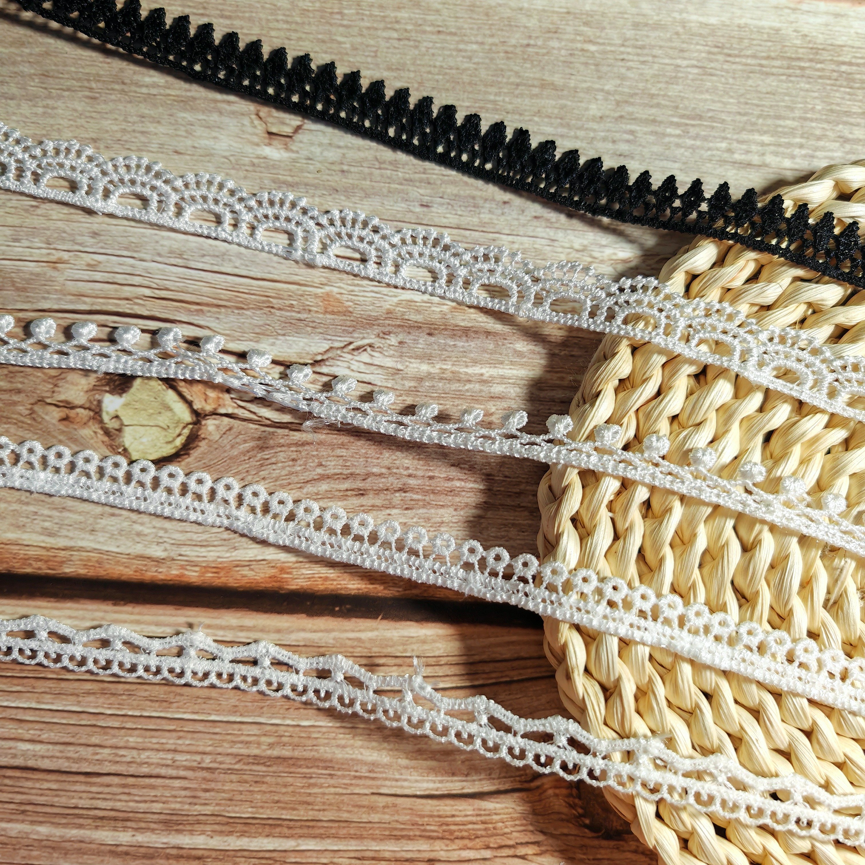 Narrow lace trim white water soluble Trim low price low price latest african lace fabric embroidery for hijab