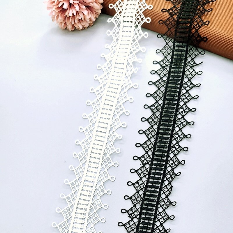 2024 wedding dress elements French lace trim