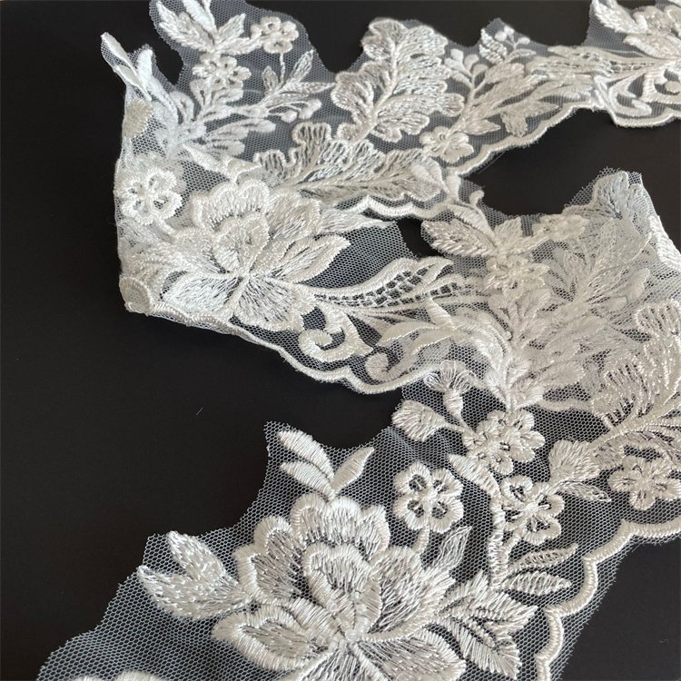 Customized trendy 16cm leaf design polyester sewing embroidery lace trim with beads sequins