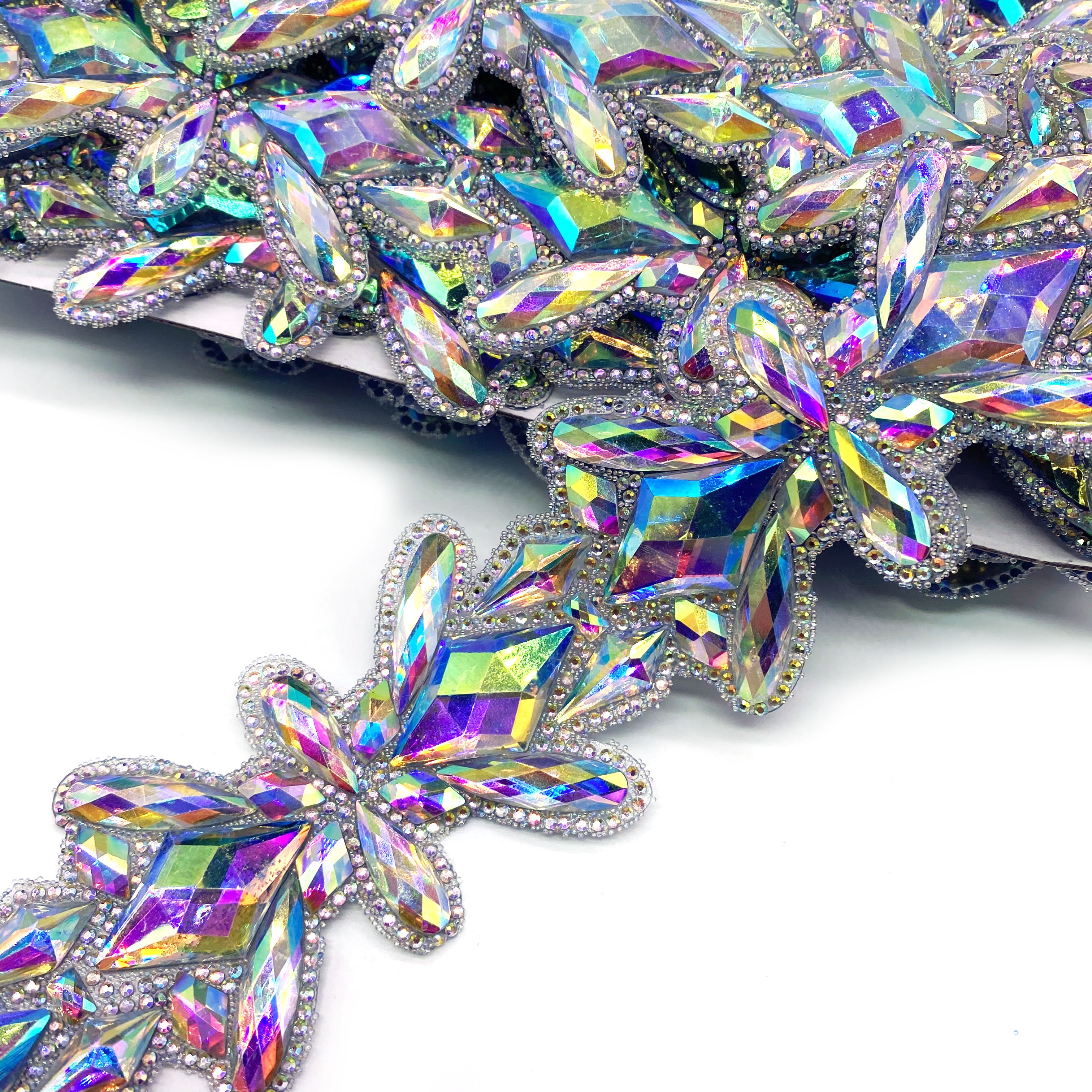 Custom Hot Fix AB Resin Rhinestone Trimming Applique Chain for Carnival Costume Accessories