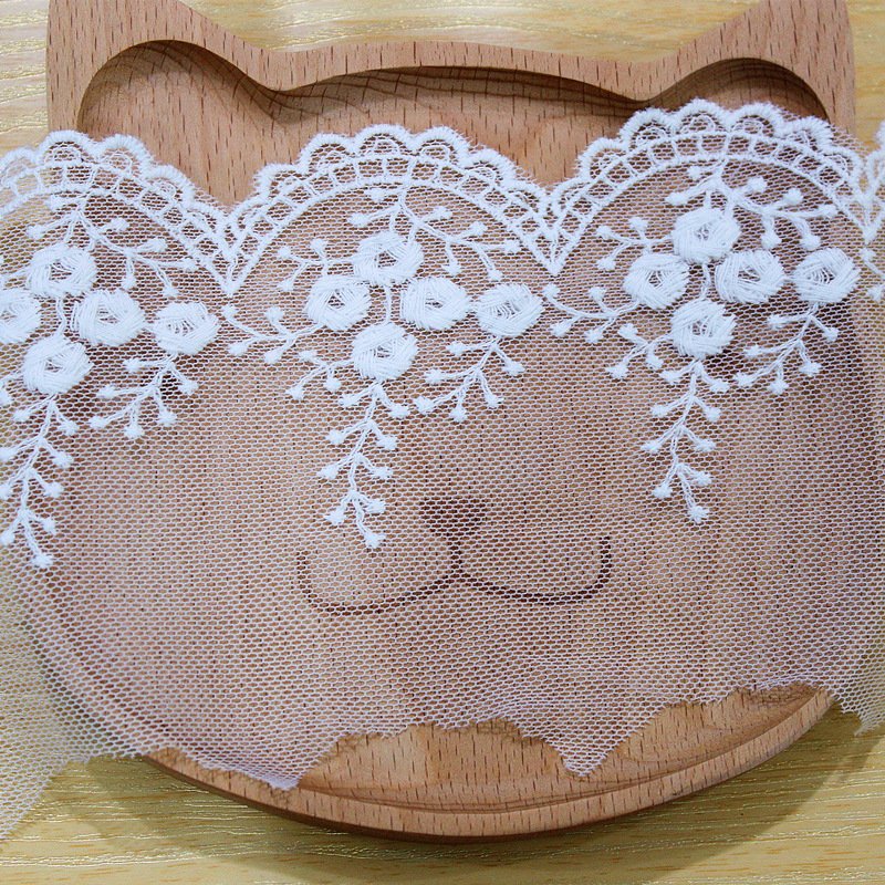 top quality popular embroidery white milk silk yards embroidery lace fabric border lace trim lace accessories