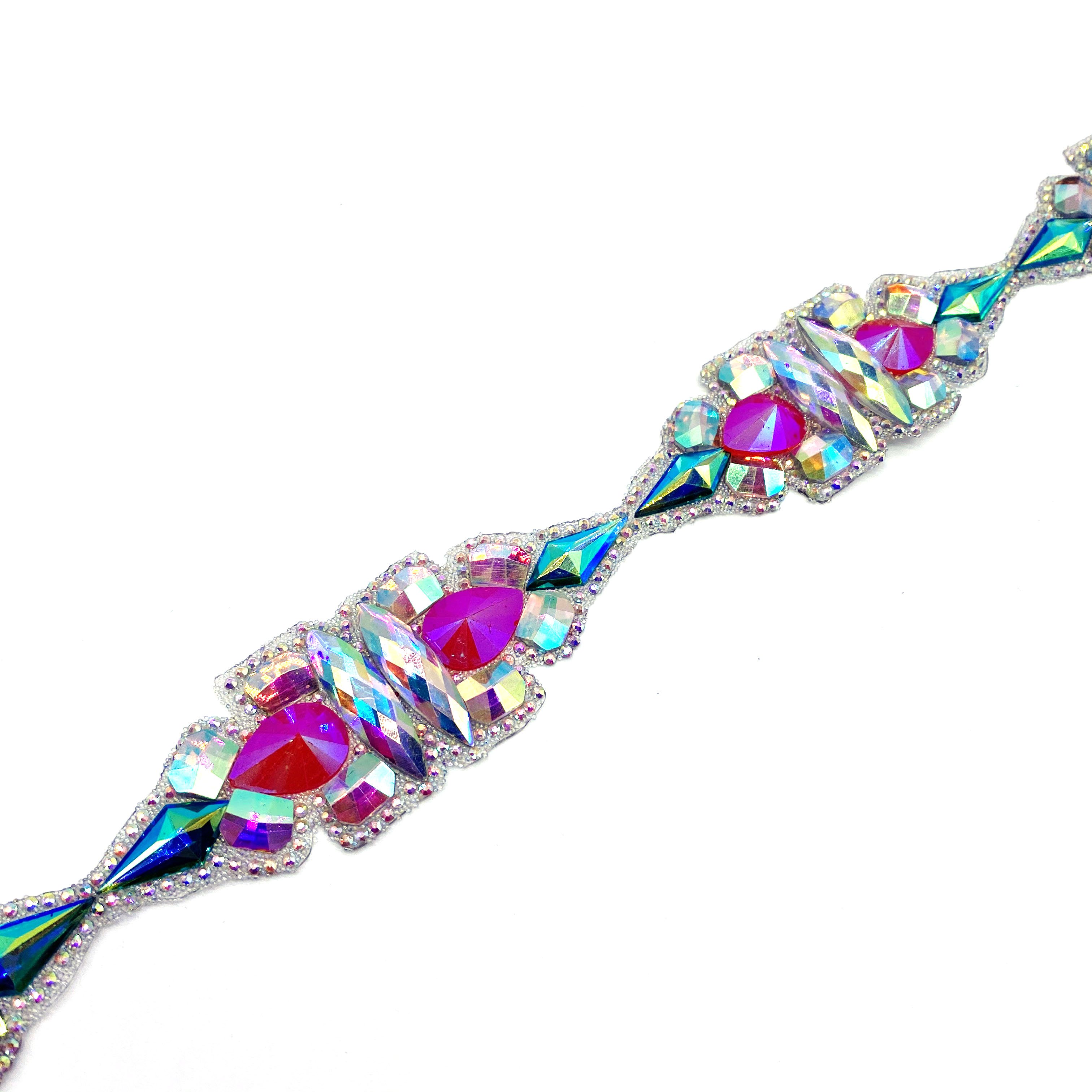 Custom Hot Sale AB Colors Resin Gems Iron-On Hot Fix Rhinestone Appliques for Carnival Bikini Decoration Hot Styles Trimmings