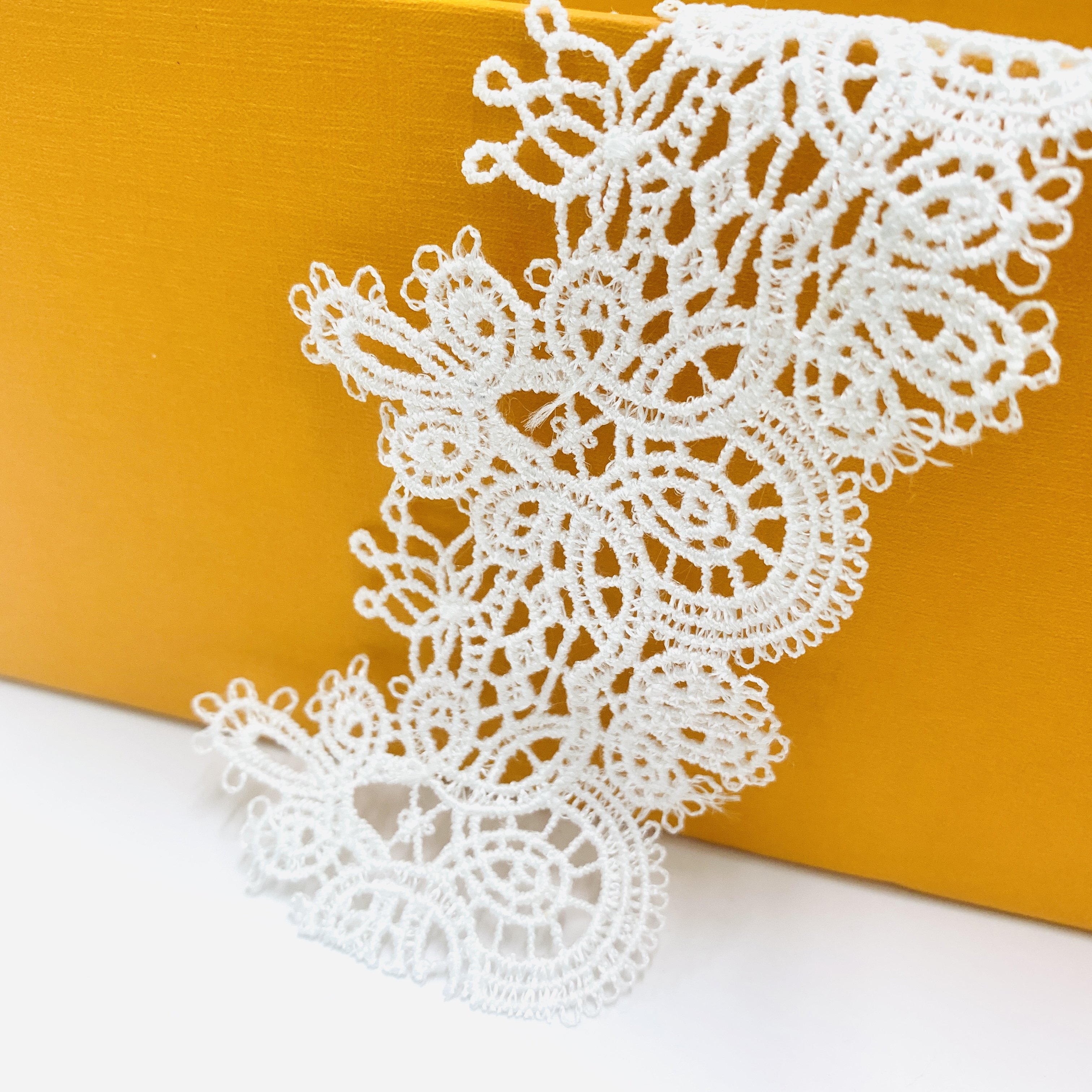 Wholesale 4cm wide Nylon Embroidery Picot tassel fringe Lace Trim Fabric for women Dress Skirt Sleeves Neckline