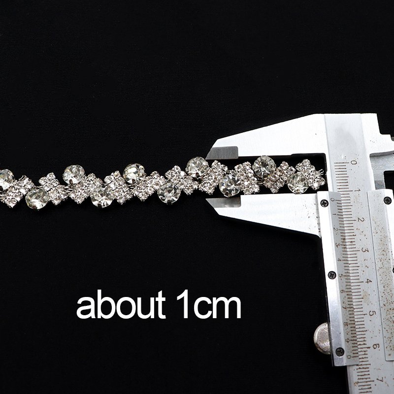 F029 Wholesale Rhinestone Chain Trimming on roll Bridal Sash Rhinestone Trim Applique Wedding Garment Accessories