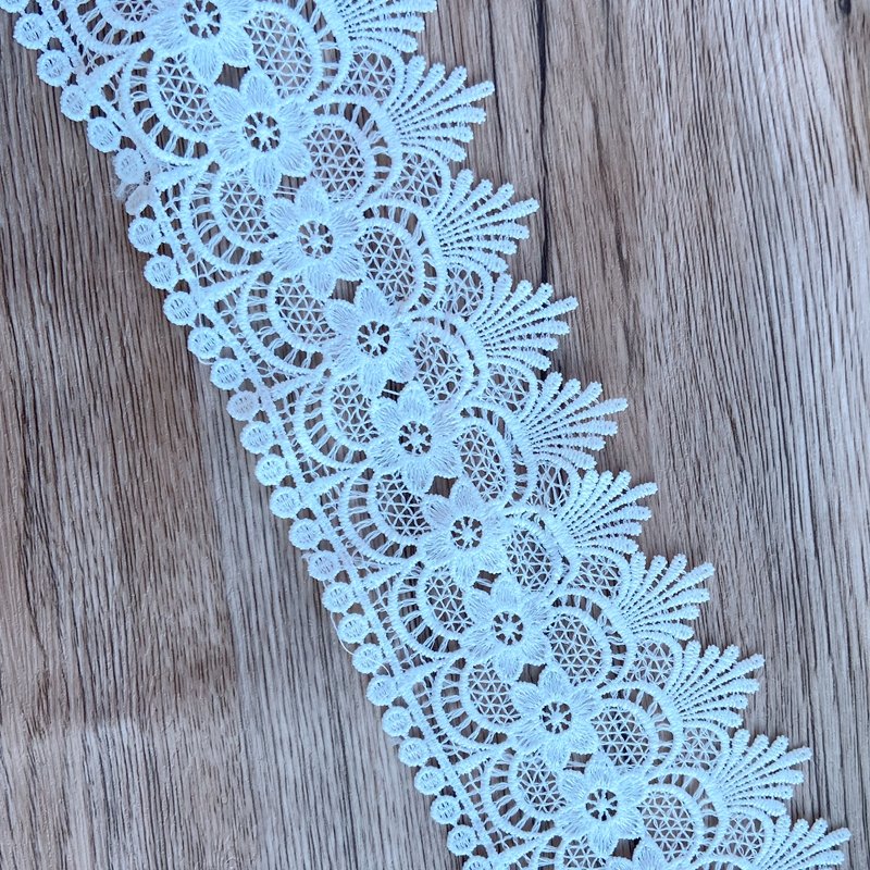 Zeal Lace Trim Milk Silk Water-Soluble Embroidered Fabric Ribbon Tapes Sewing Material For Women Dress