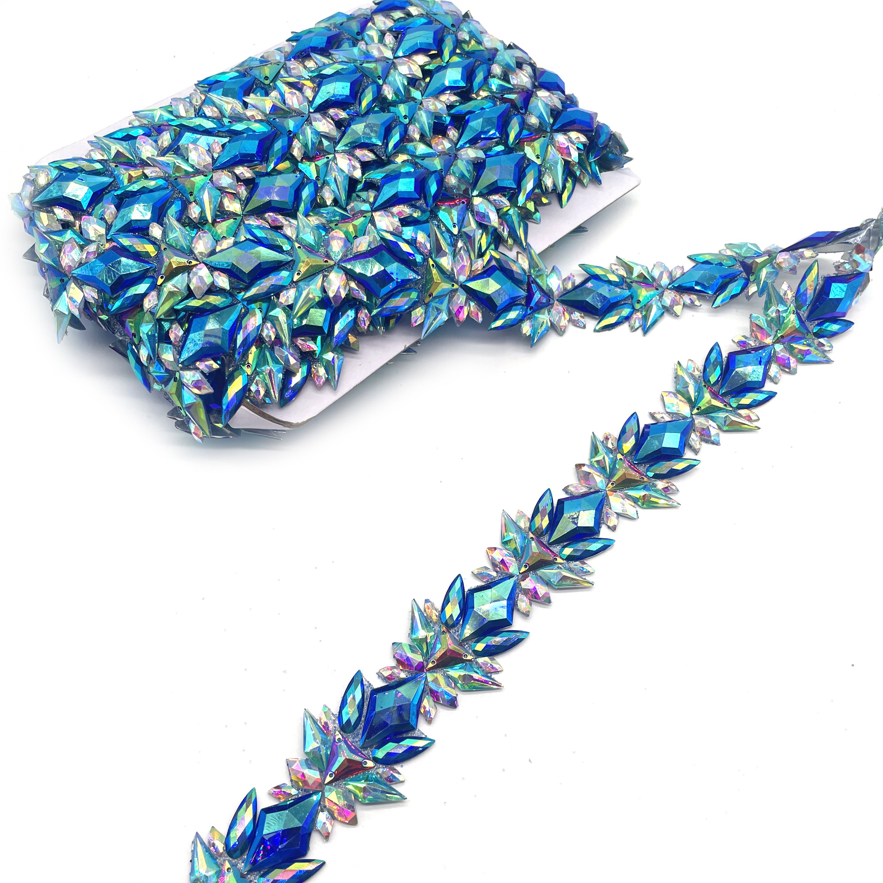 In Stocked Designs Hot Fix Crystal Trimming Iron Rhinestone Appliques Trims Clothing Bag Carnival Decorations Dress Enhancements