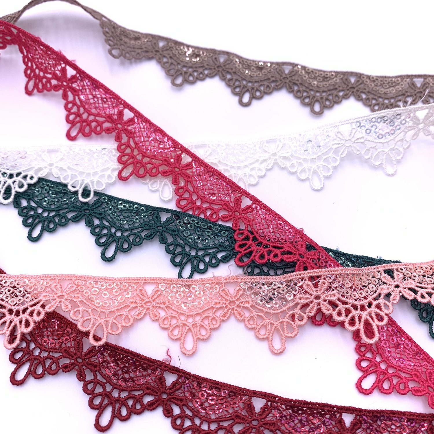 Wholesale Custom Border Water Soluble Embroidery Lace Shiny Sequence Gpo Lace Trim