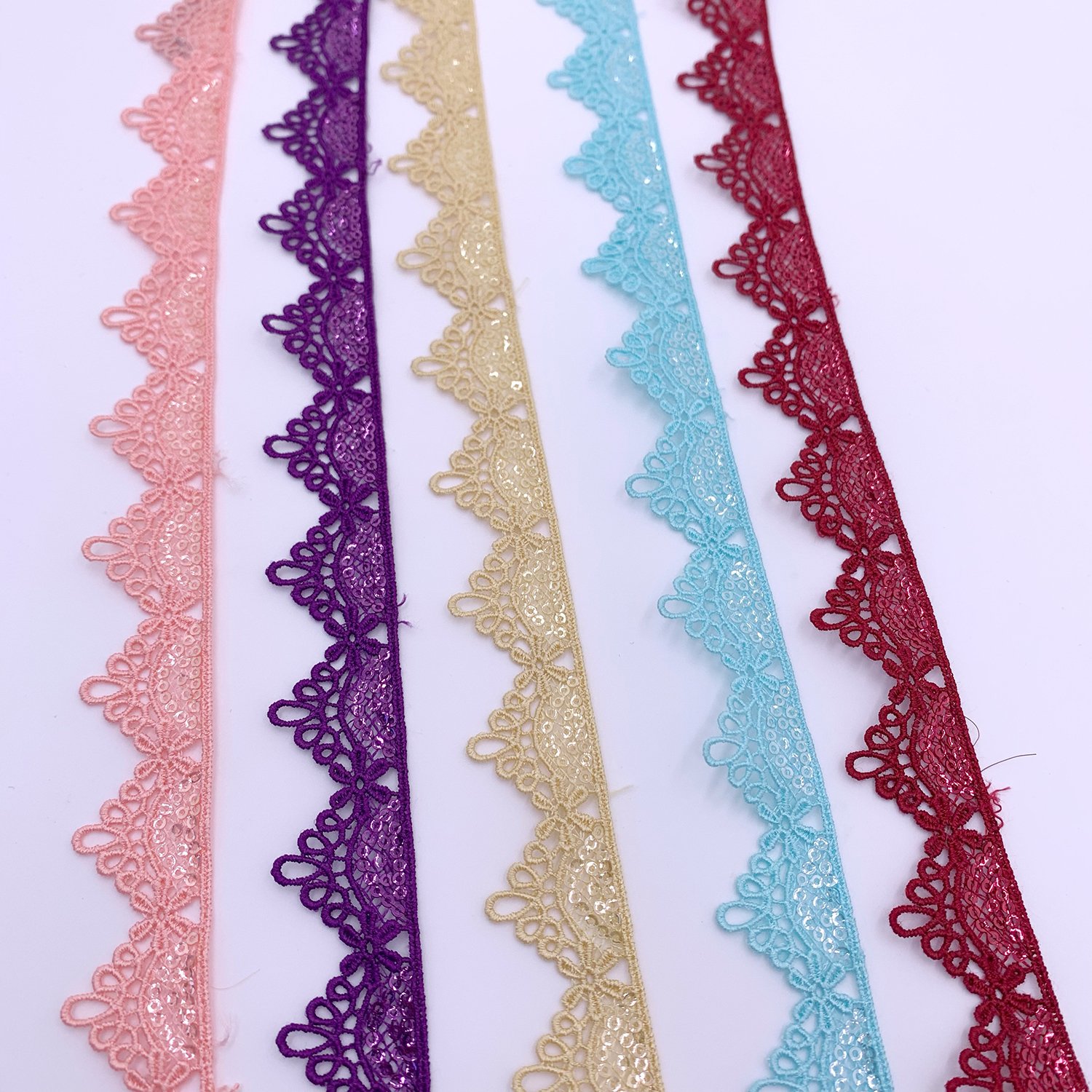 Wholesale Custom Border Water Soluble Embroidery Lace Shiny Sequence Gpo Lace Trim