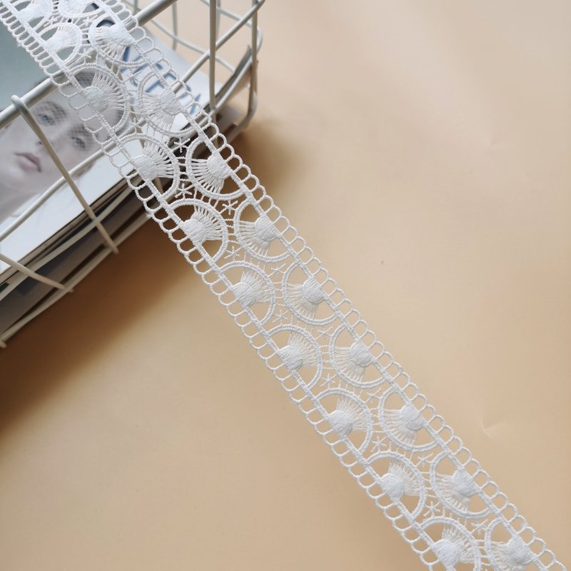 Factory Price Hot Sale High Quality 3.6 cm Wide Embroidery Lace Ribbons Garment Crochet White and Black Cotton Lace Trimming