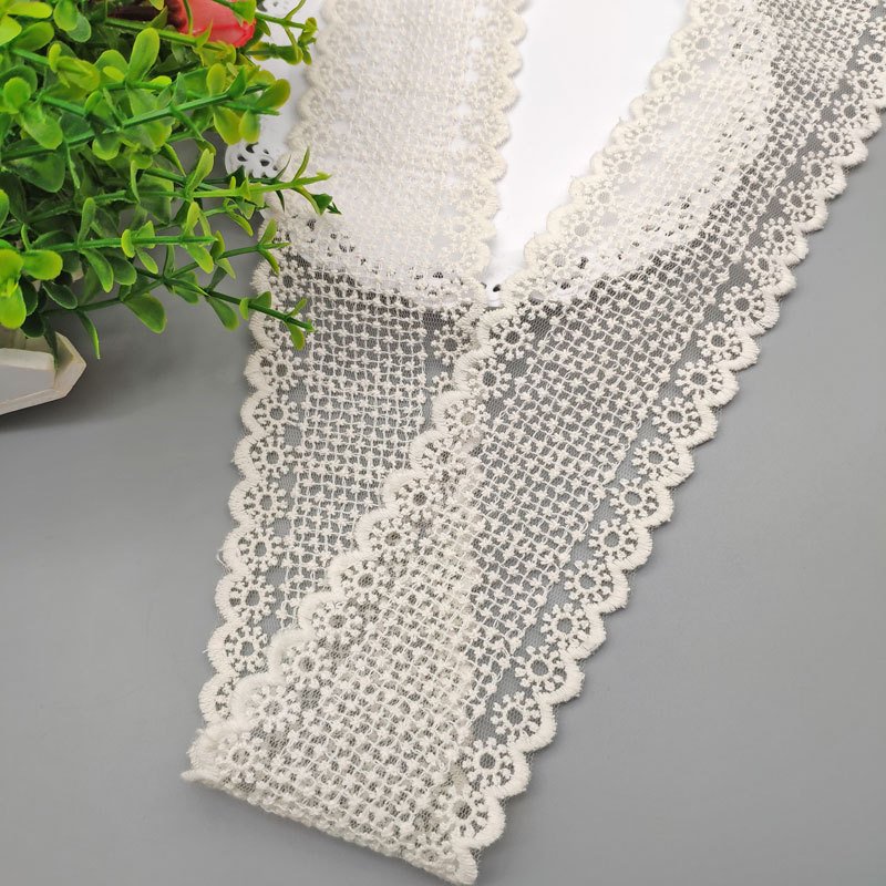 K1006 Embroidered Cotton hollow Lace Trim Flower Embroidery Lace Fabric For Women Dress