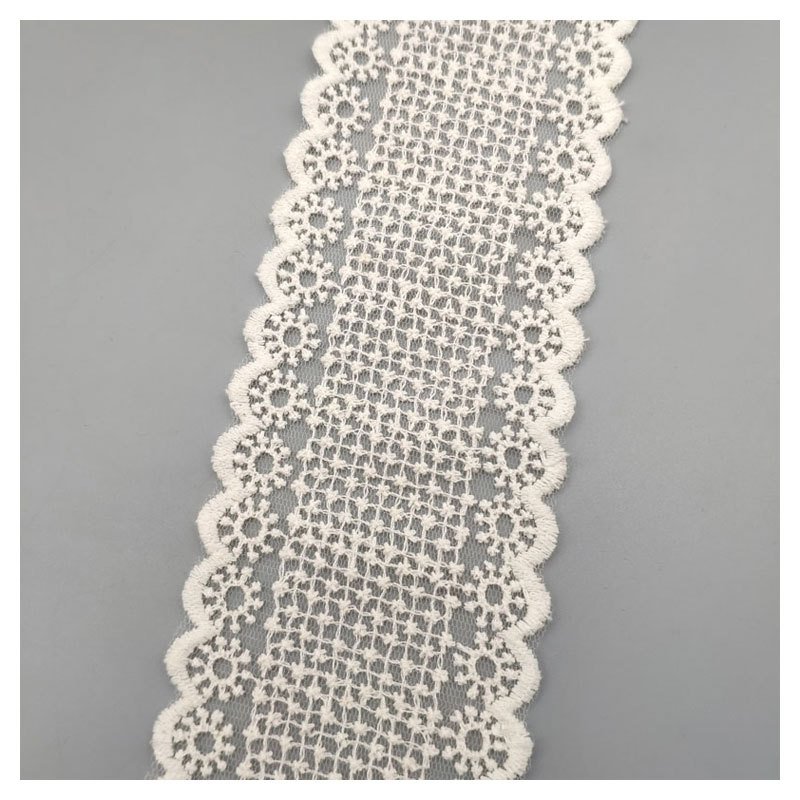 K1006 Embroidered Cotton hollow Lace Trim Flower Embroidery Lace Fabric For Women Dress