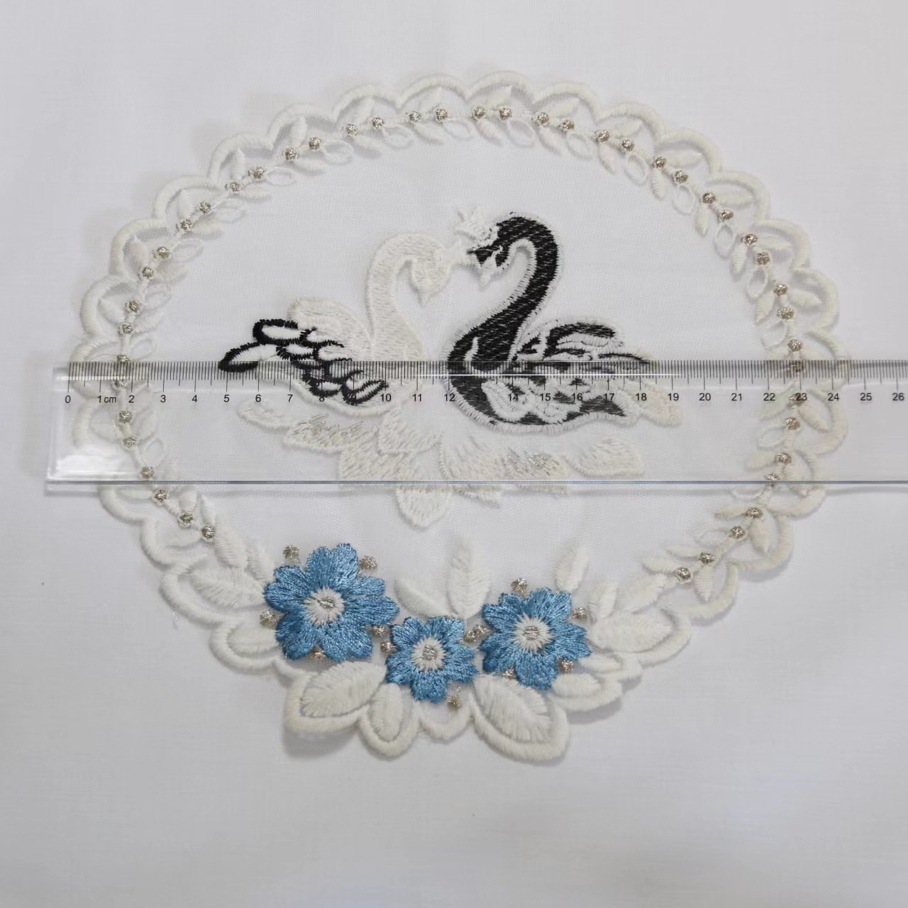 Home textile home decoration embroidery lace flower piece four sets of jewelry net yarn cloth spot wholesale